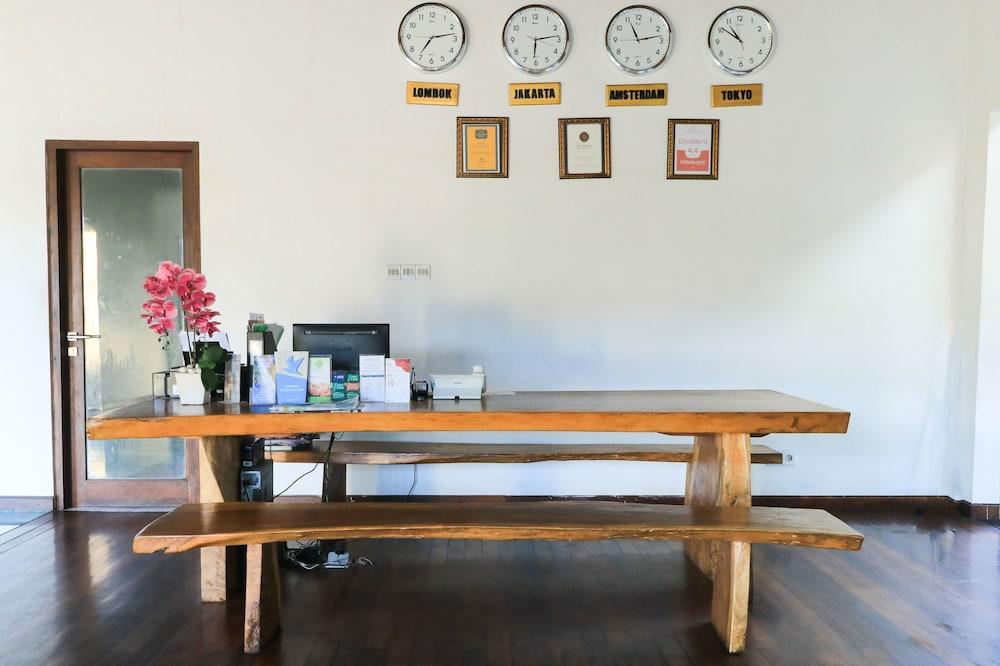 Coconut Boutique Resort Senggigi Kültér fotó
