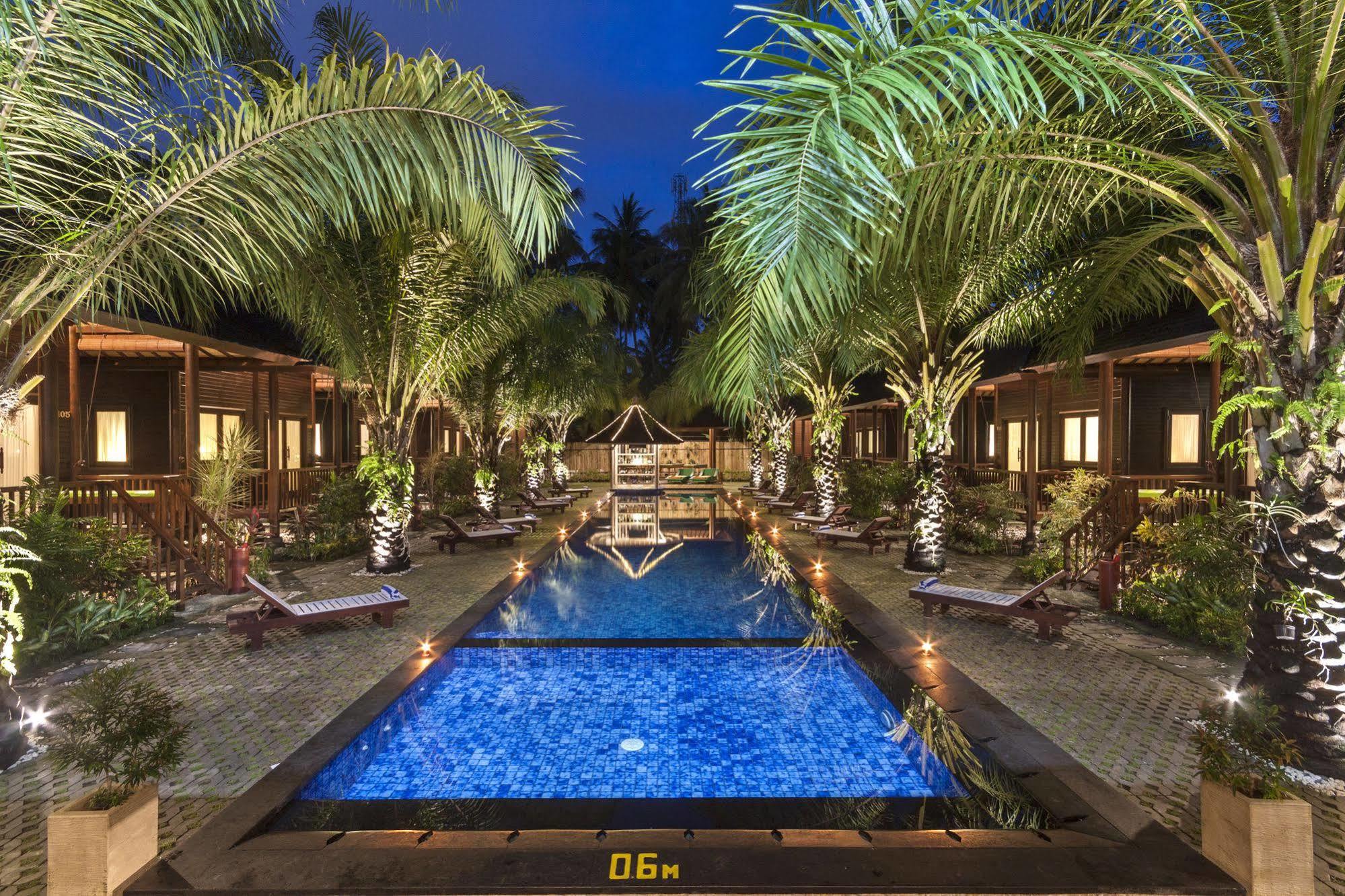 Coconut Boutique Resort Senggigi Kültér fotó