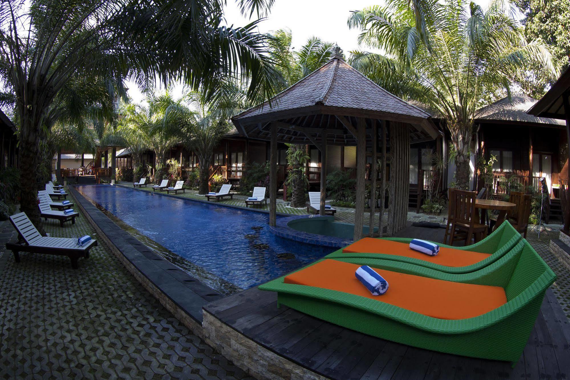 Coconut Boutique Resort Senggigi Kültér fotó